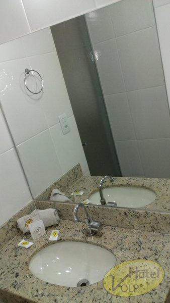 Hotel em Patos de Minas com ddormitórios amplos e confortáveis